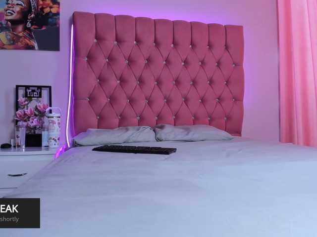 Tulipxo live cam on BongaCams