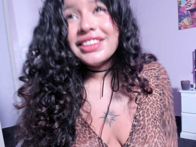 Tulipxo live cam on BongaCams