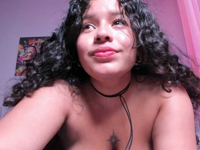 Tulipxo live cam on BongaCams