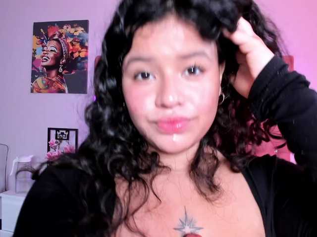 Tulipxo live cam on BongaCams