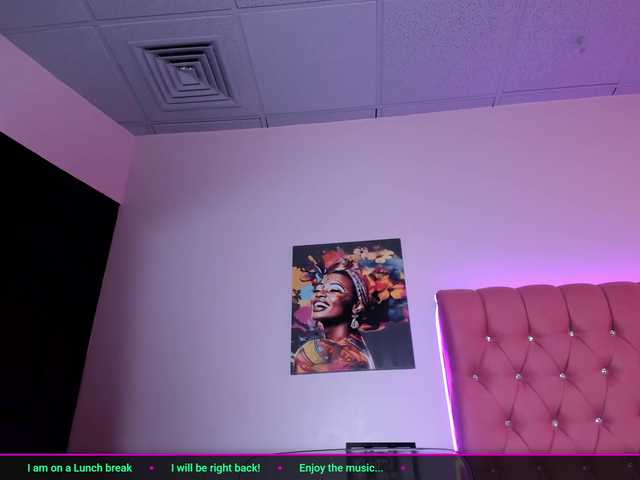 Tulipxo live cam on BongaCams
