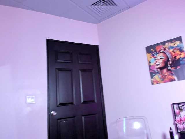 Tulipxo live cam on BongaCams