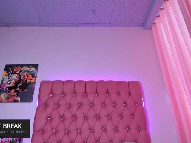 Tulipxo live cam on BongaCams