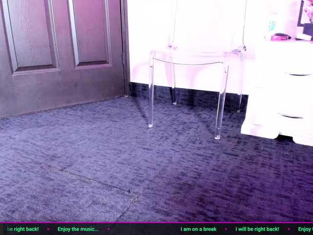 Tulipxo live cam on BongaCams