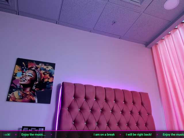 Tulipxo live cam on BongaCams