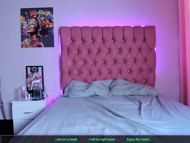 Tulipxo live cam on BongaCams