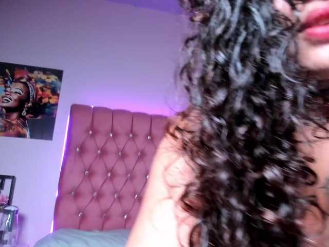 Tulipxo live cam on BongaCams