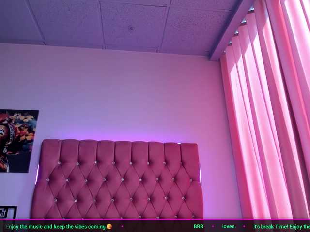 Tulipxo live cam on BongaCams