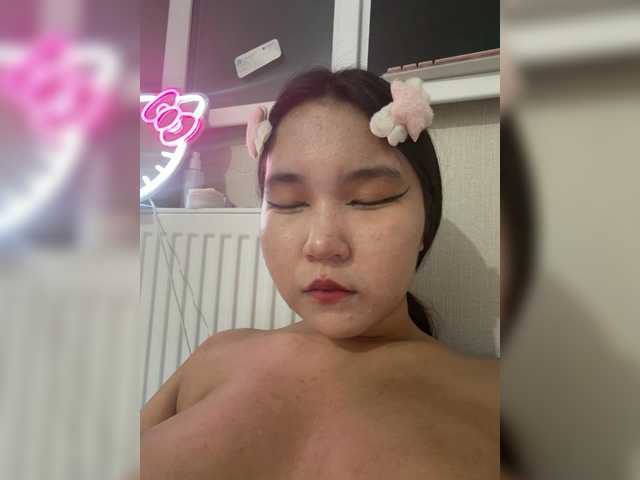 BabyYanSok live cam on BongaCams
