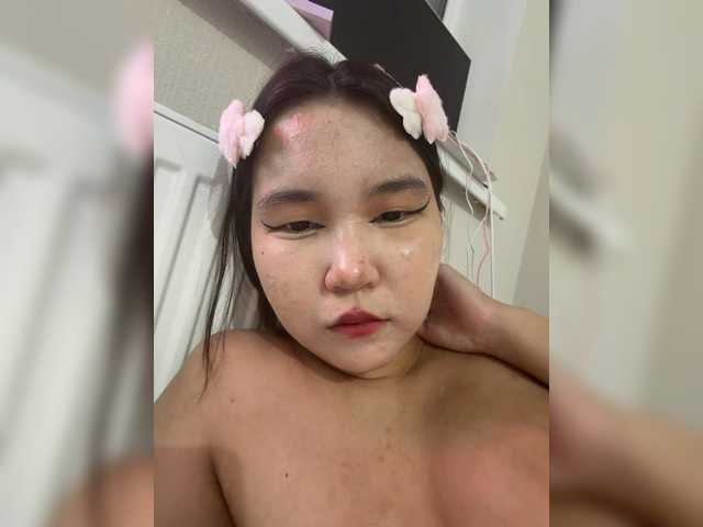 BabyYanSok live cam on BongaCams