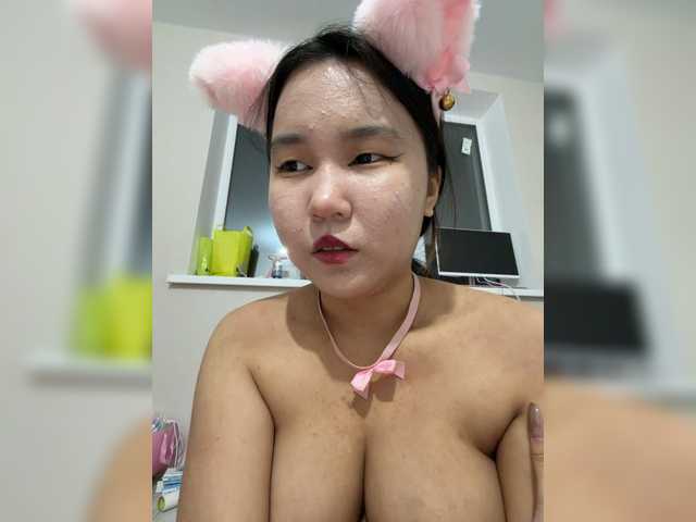 BabyYanSok live cam on BongaCams