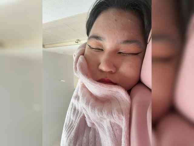 Asian_baby webcam