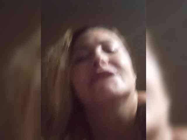 DirtyQueen10 Live Webcam on BongaCams