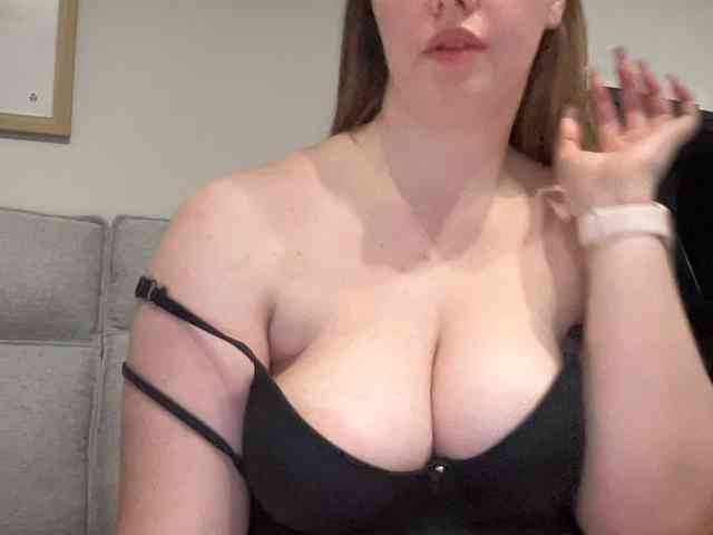 RussianBunnyGirl webcam