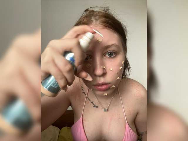 Sofic1's BongaCams show and profile