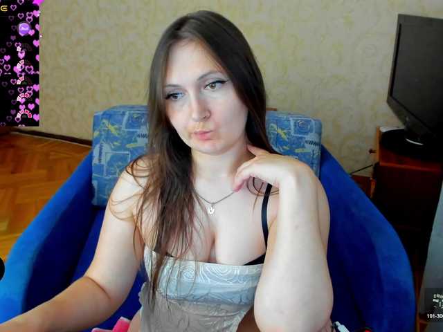 IzzabellaLove live cam on BongaCams