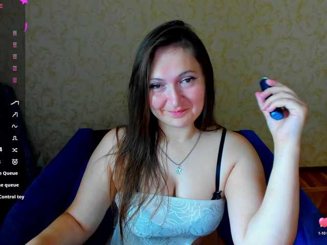 IzzabellaLove live cam on BongaCams