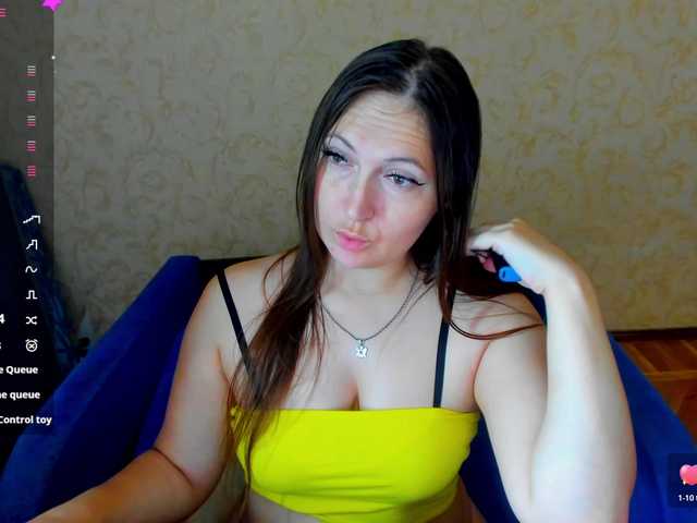 IzzabellaLove live cam