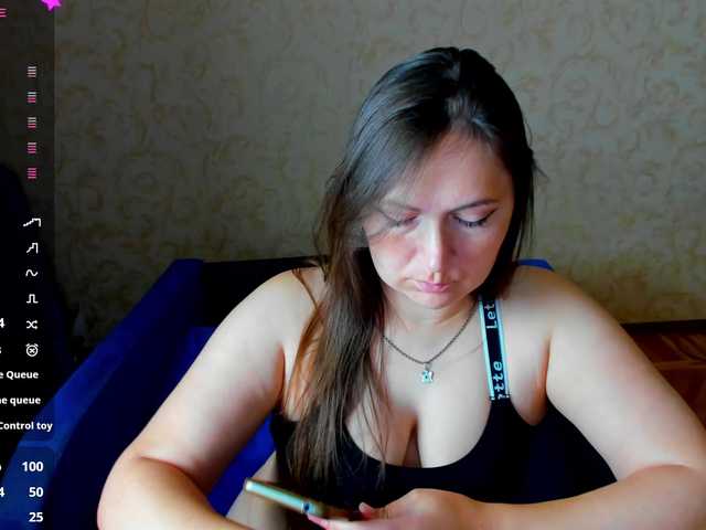 IzzabellaLove live cam on BongaCams