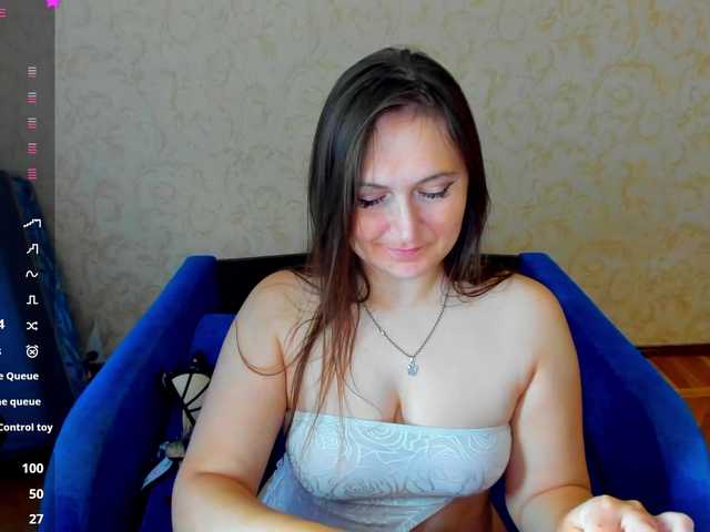 IzzabellaLove live cam on BongaCams