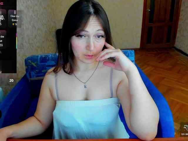 IzzabellaLove webcam