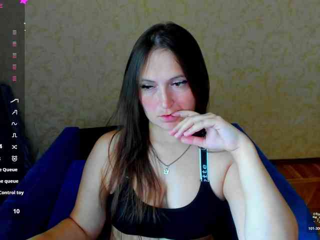 IzzabellaLove webcam
