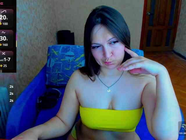 IzzabellaLove webcam