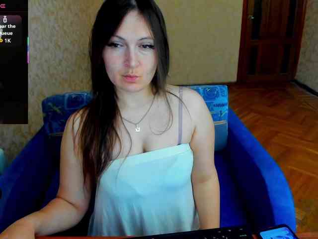 IzzabellaLove webcam