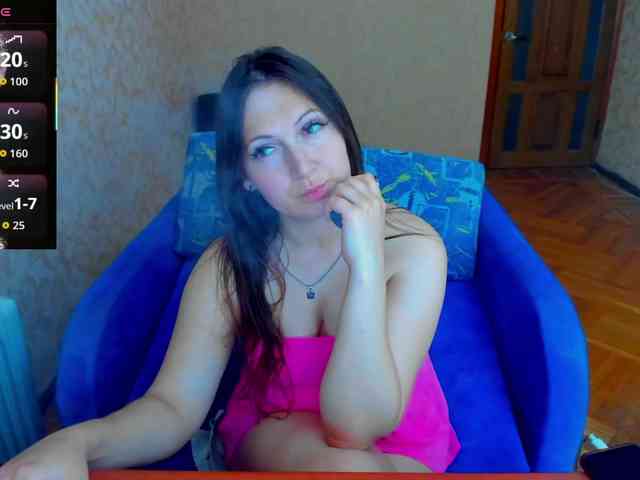 IzzabellaLove webcam