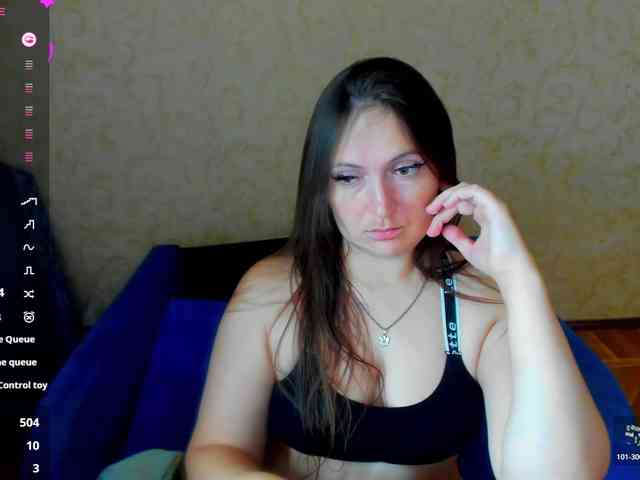 IzzabellaLove webcam