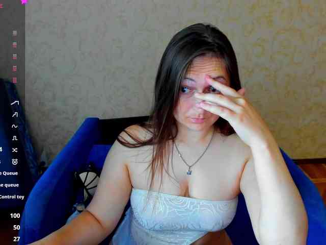 IzzabellaLove webcam