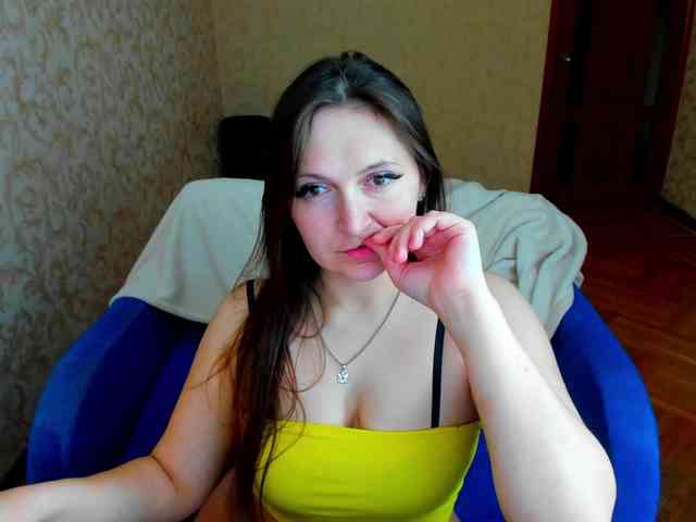 IzzabellaLove webcam