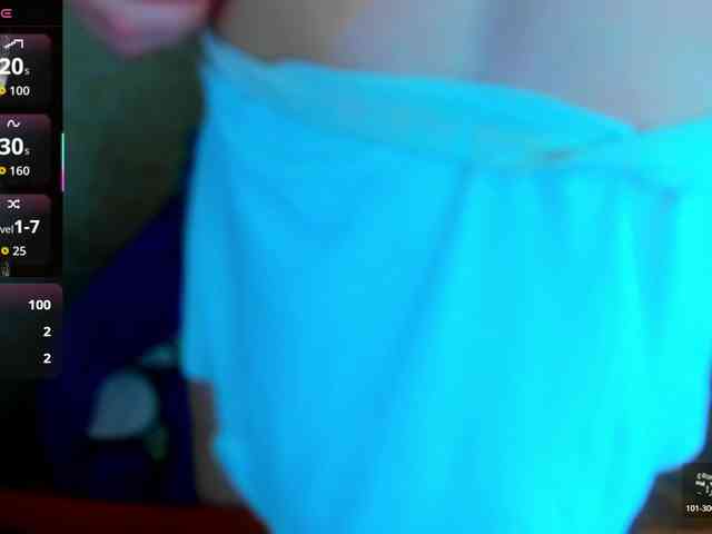 IzzabellaLove webcam