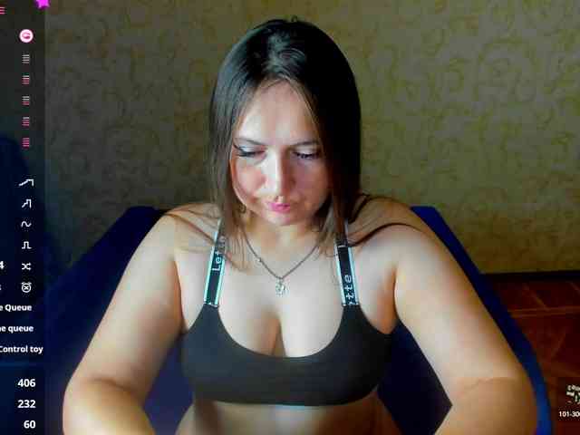 IzzabellaLove webcam