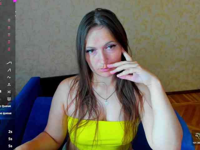 IzzabellaLove webcam