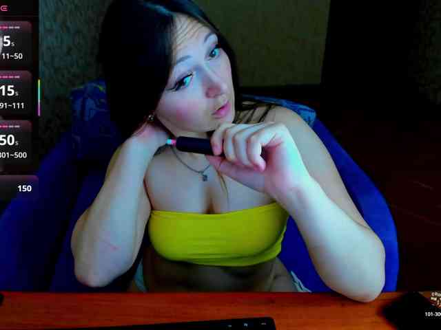IzzabellaLove webcam