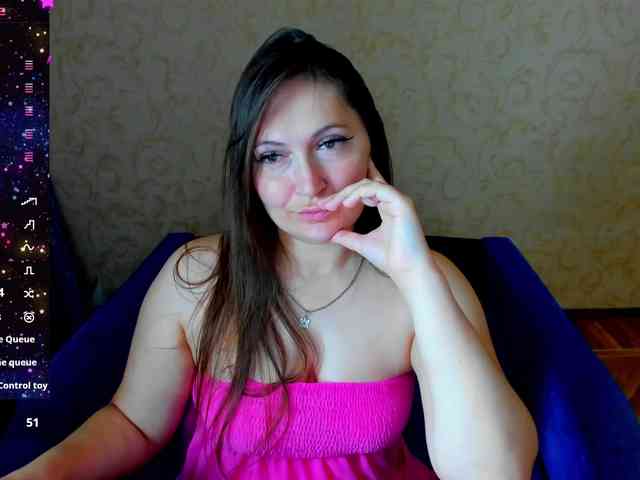 IzzabellaLove webcam