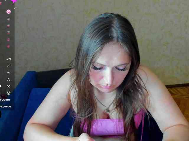 IzzabellaLove webcam