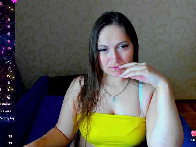 IzzabellaLove webcam