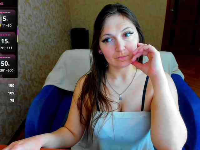 IzzabellaLove webcam