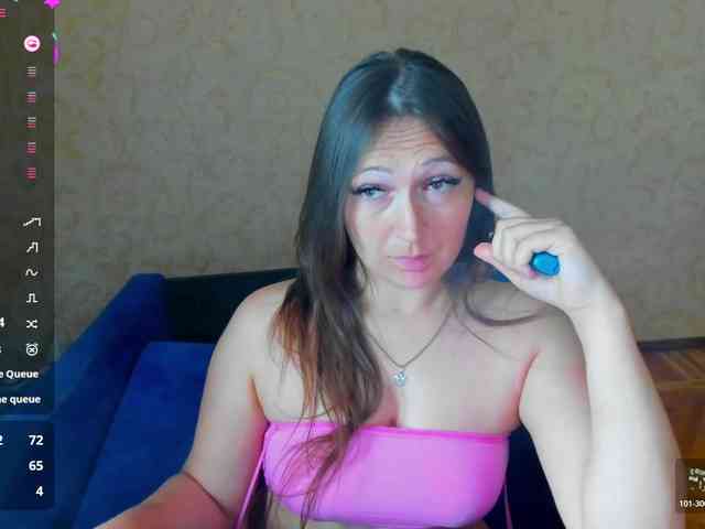 IzzabellaLove webcam