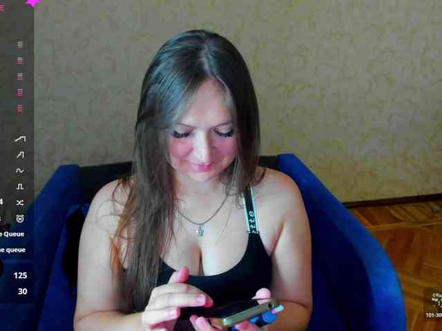 IzzabellaLove webcam