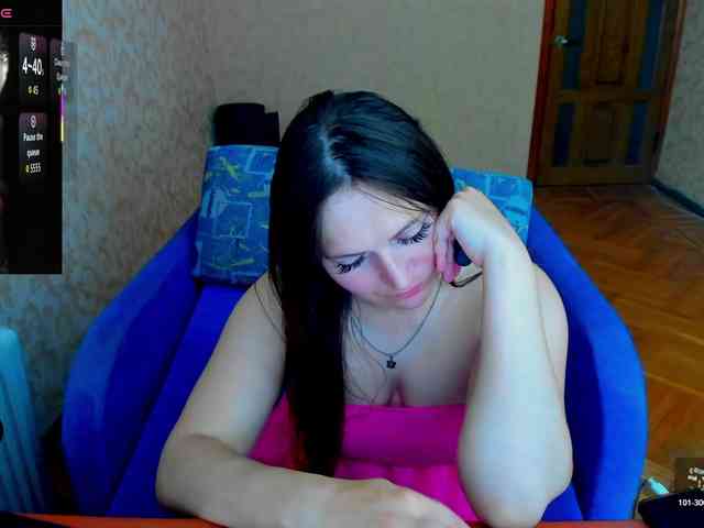 IzzabellaLove webcam