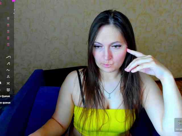 IzzabellaLove webcam