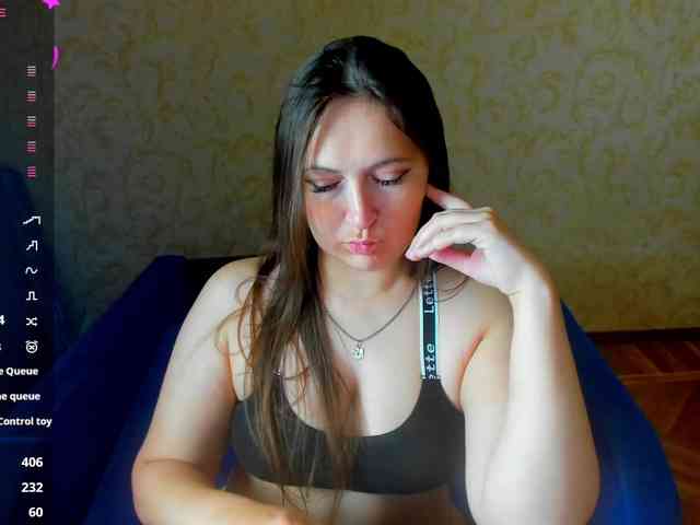 IzzabellaLove webcam
