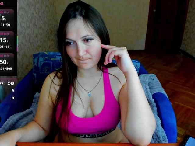 IzzabellaLove webcam