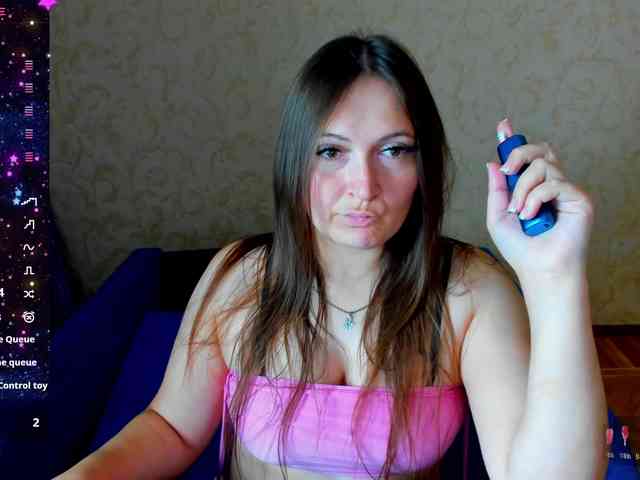 IzzabellaLove webcam