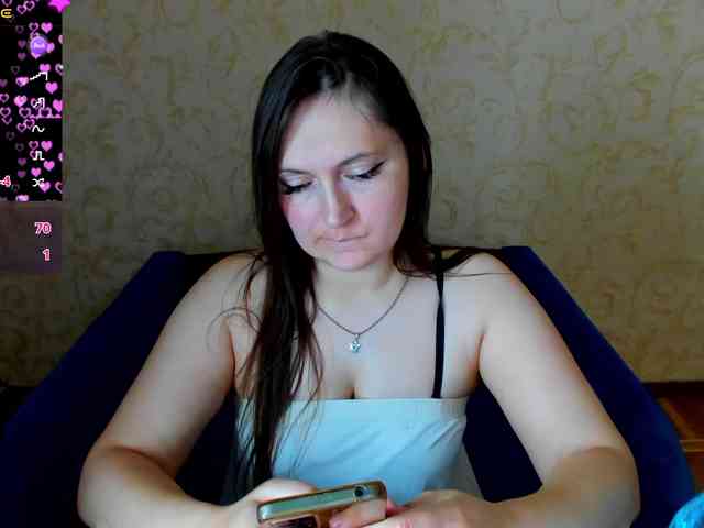 IzzabellaLove webcam