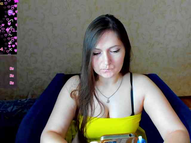 IzzabellaLove webcam