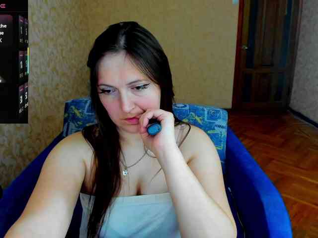 IzzabellaLove webcam